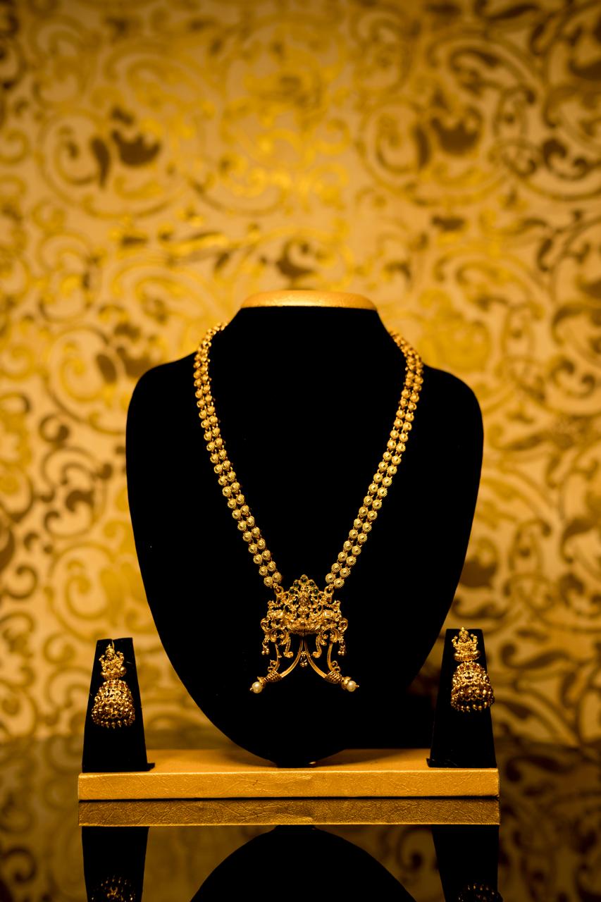 PULINAKAM AARAM WITH JUMKAS